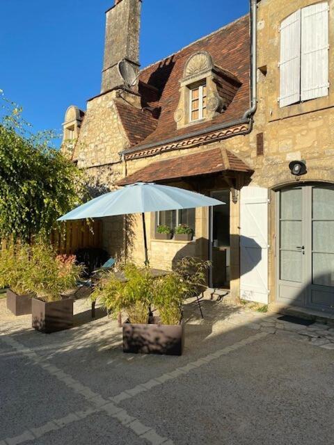 Maison Denise - Au Coeur Du Perigord Noir Villa กัสเตลโนด์ ลา ชาแปล ภายนอก รูปภาพ