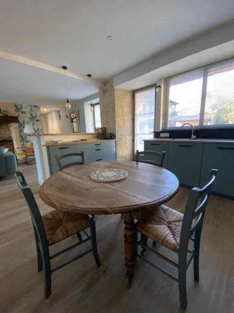 Maison Denise - Au Coeur Du Perigord Noir Villa กัสเตลโนด์ ลา ชาแปล ภายนอก รูปภาพ